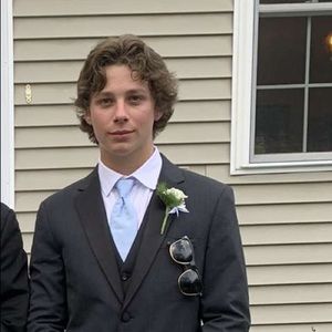 Meet your Posher, Aiden